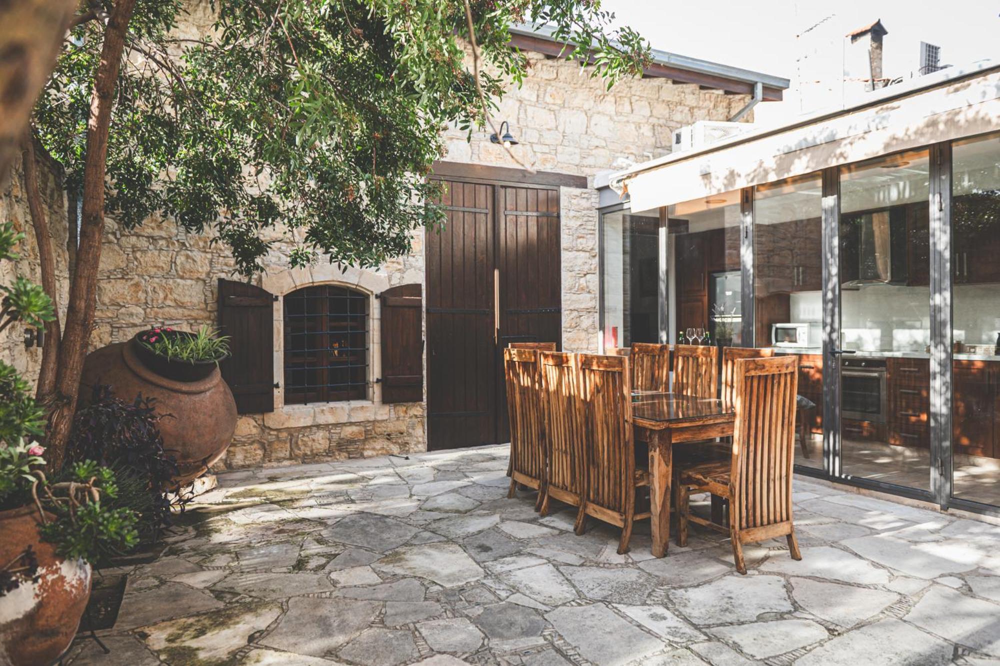 Oinoessa Traditional Boutique Guest Houses Лофу Экстерьер фото