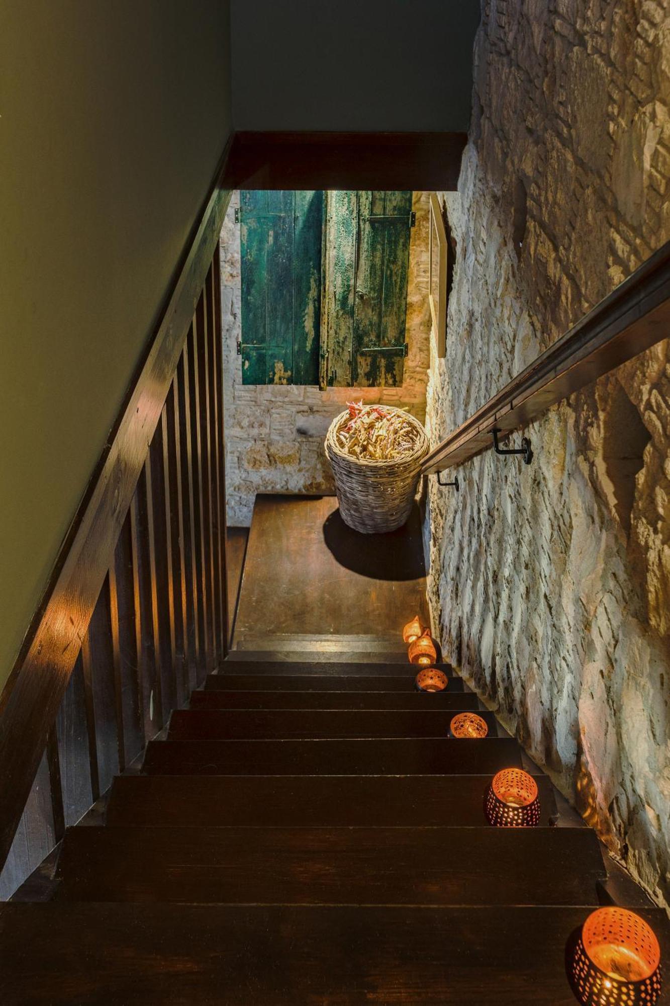 Oinoessa Traditional Boutique Guest Houses Лофу Экстерьер фото