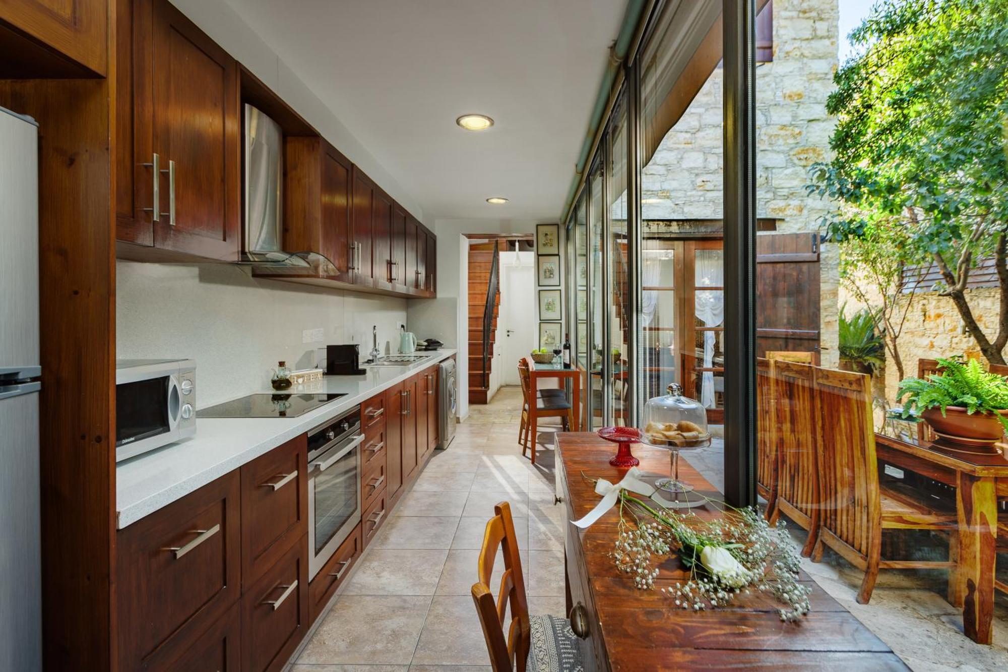 Oinoessa Traditional Boutique Guest Houses Лофу Экстерьер фото