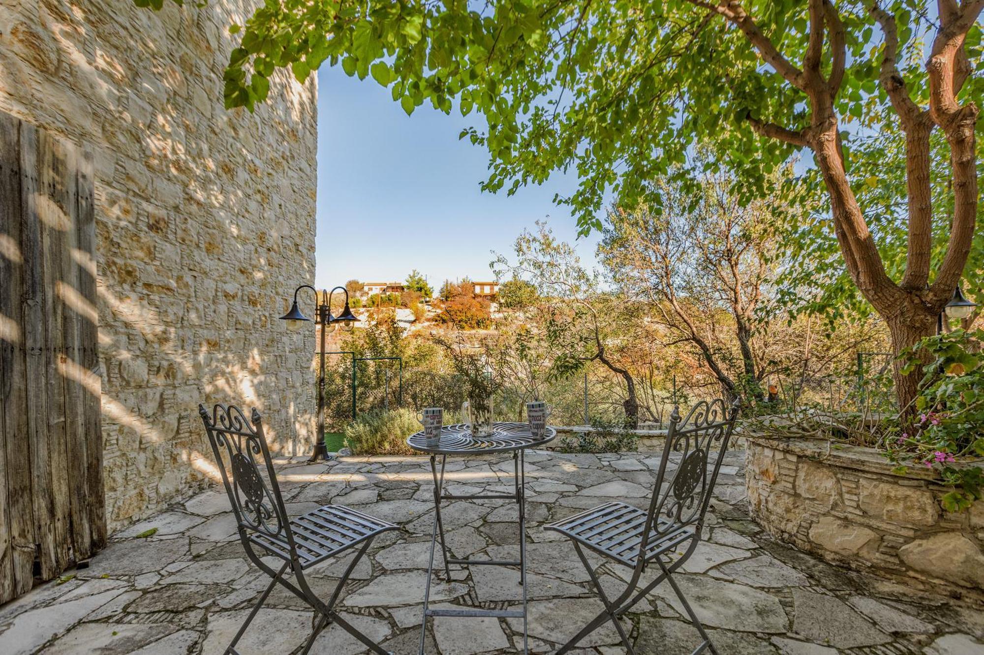 Oinoessa Traditional Boutique Guest Houses Лофу Экстерьер фото