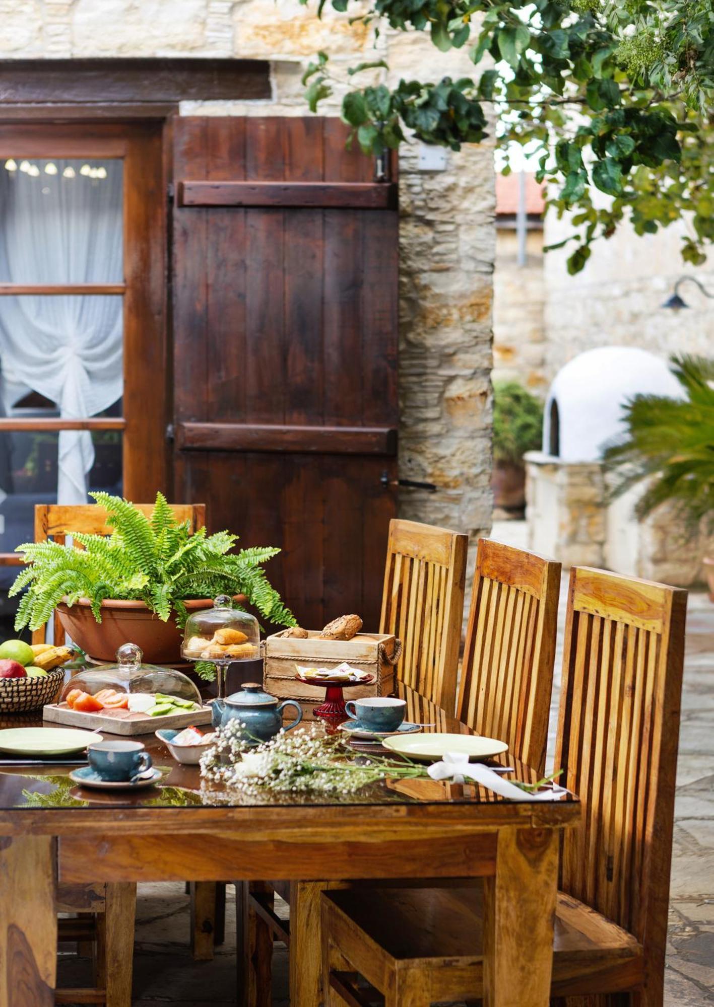 Oinoessa Traditional Boutique Guest Houses Лофу Экстерьер фото