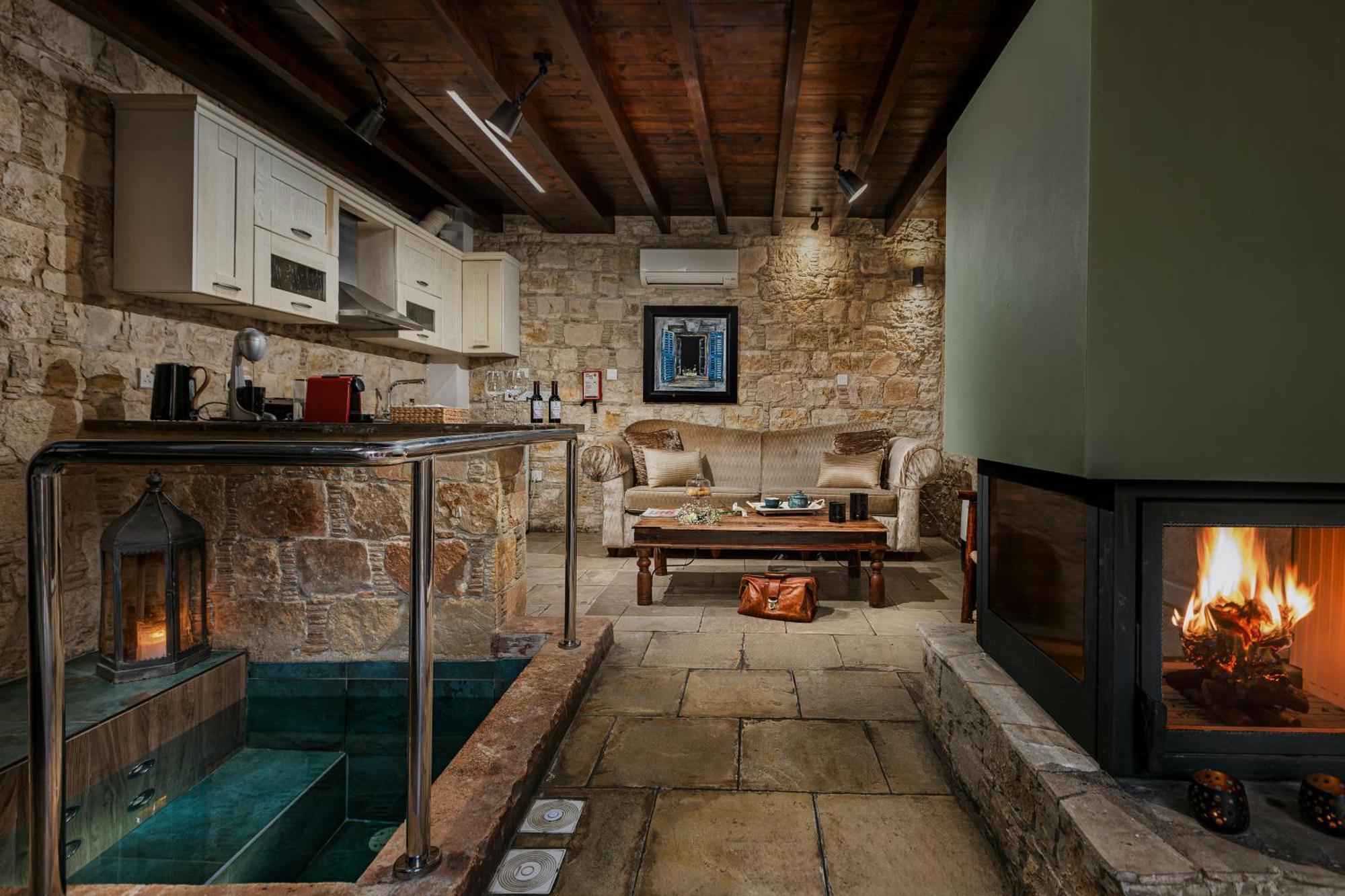 Oinoessa Traditional Boutique Guest Houses Лофу Экстерьер фото
